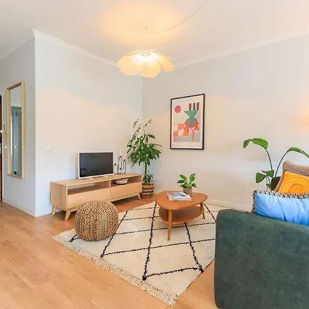 Enjoy Bonfim Central 2Br Renovated Apartment By Lovelystay Porto Exterior photo